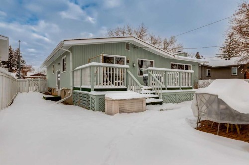 180 Maple Court Crescent Se, Calgary, AB - Outdoor With Deck Patio Veranda