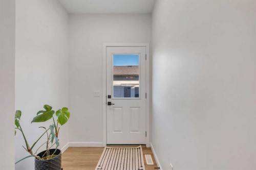 78 Mallard Heath Se, Calgary, AB - Indoor Photo Showing Other Room
