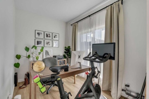 78 Mallard Heath Se, Calgary, AB - Indoor