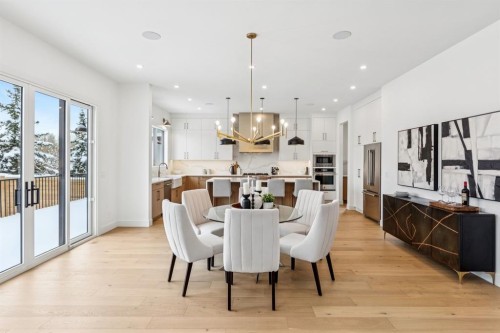 43 Elveden Park Sw, Calgary, AB - Indoor Photo Showing Dining Room