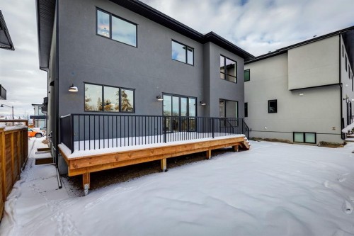43 Elveden Park Sw, Calgary, AB - Outdoor With Exterior