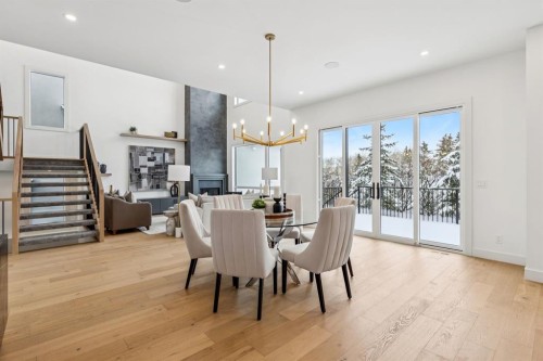 43 Elveden Park Sw, Calgary, AB - Indoor Photo Showing Dining Room