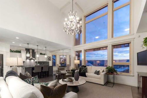 33 Discovery Rise Sw, Calgary, AB - Indoor Photo Showing Living Room