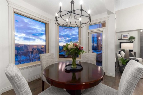 33 Discovery Rise Sw, Calgary, AB - Indoor Photo Showing Dining Room