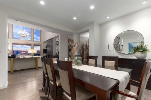 33 Discovery Rise Sw, Calgary, AB - Indoor Photo Showing Dining Room