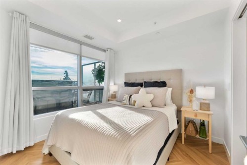 212-8505 Broadcast Avenue Sw, Calgary, AB - Indoor Photo Showing Bedroom