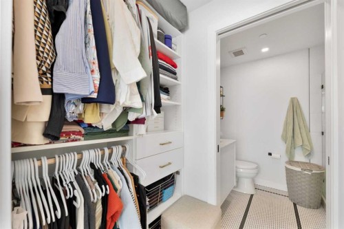 212-8505 Broadcast Avenue Sw, Calgary, AB - Indoor With Storage