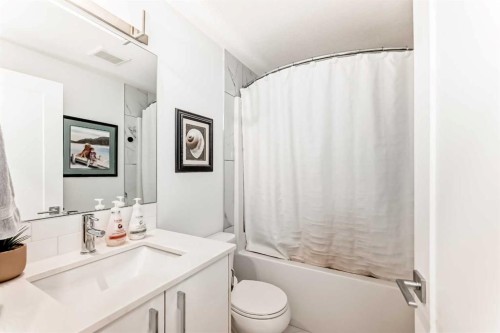 1406-76 Cornerstone Passage Ne, Calgary, AB - Indoor Photo Showing Bathroom