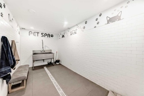 1406-76 Cornerstone Passage Ne, Calgary, AB -  Photo Showing Garage