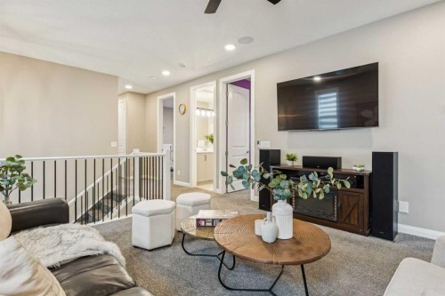 487 Rivercrest Road, Cochrane, AB - Indoor Photo Showing Living Room
