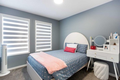 265 Belmont Way Sw, Calgary, AB - Indoor Photo Showing Bedroom