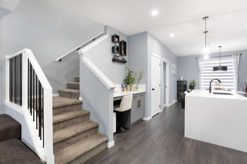 265 Belmont Way Sw, Calgary, AB - Indoor