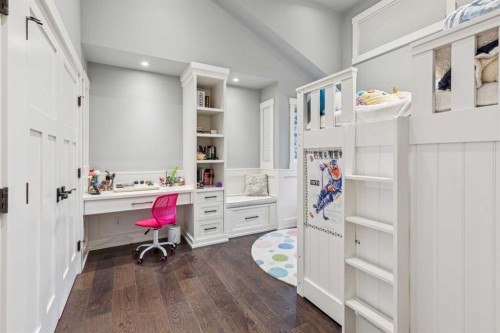 419 47 Avenue Sw, Calgary, AB - Indoor