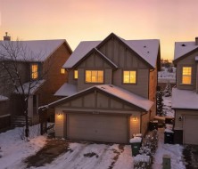 124 Evansbrooke Landing NW Calgary, AB T3P 1G5