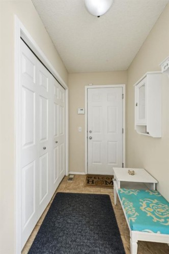 124 Evansbrooke Landing Nw, Calgary, AB - Indoor Photo Showing Other Room