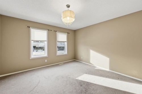 124 Evansbrooke Landing Nw, Calgary, AB - Indoor Photo Showing Other Room