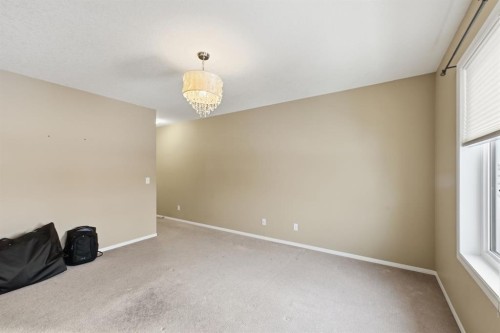 124 Evansbrooke Landing Nw, Calgary, AB - Indoor Photo Showing Other Room
