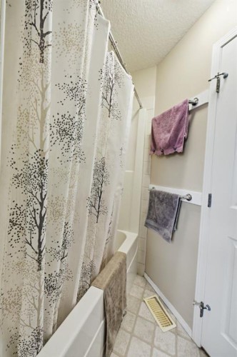 124 Evansbrooke Landing Nw, Calgary, AB - Indoor