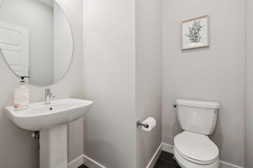 363 Precedence Hill, Cochrane, AB - Indoor Photo Showing Bathroom