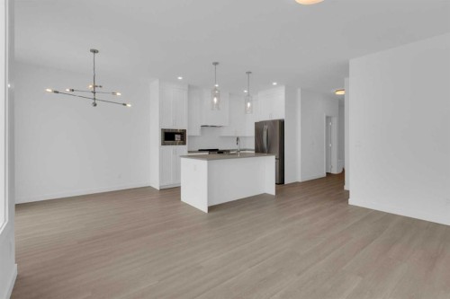 1321 South Point Parade Sw, Airdrie, AB - Indoor Photo Showing Kitchen