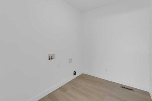 1321 South Point Parade Sw, Airdrie, AB - Indoor Photo Showing Other Room
