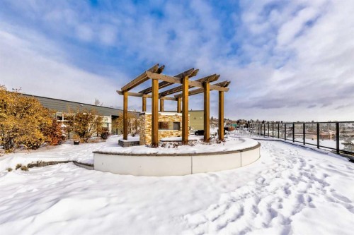 415-515 4 Avenue Ne, Calgary, AB - Outdoor