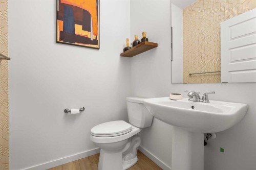 175 Creekstone Way Sw, Calgary, AB - Indoor Photo Showing Bathroom