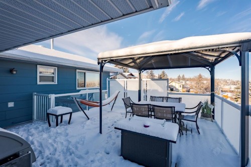 84 Thornaby Crescent Nw, Calgary, AB - Outdoor With Exterior
