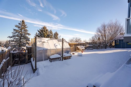 84 Thornaby Crescent Nw, Calgary, AB - Outdoor