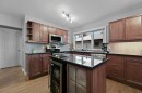 3124 49 Street Sw, Calgary, AB  - Indoor Photo Showing Kitchen 