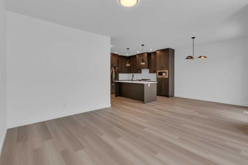 1325 South Point Parade Sw, Airdrie, AB - Indoor Photo Showing Kitchen