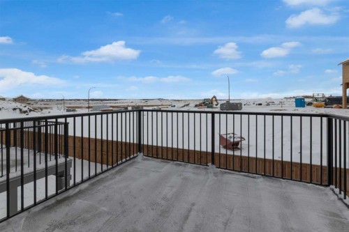1325 South Point Parade Sw, Airdrie, AB - Outdoor