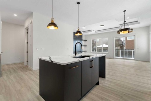 52 Lakes Estates Circle, Strathmore, AB - Indoor Photo Showing Kitchen With Upgraded Kitchen