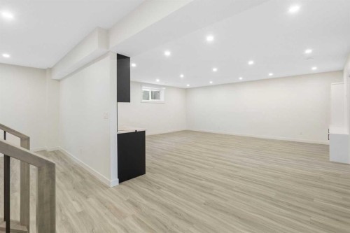 52 Lakes Estates Circle, Strathmore, AB - Indoor