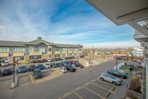 3305-11 Mahogany Row Se, Calgary, AB 