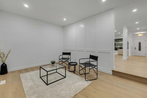 14115 Deer Run Boulevard Se, Calgary, AB - Indoor Photo Showing Other Room