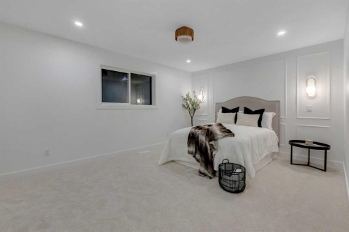 14115 Deer Run Boulevard Se, Calgary, AB - Indoor Photo Showing Bedroom