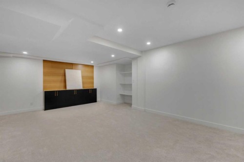 14115 Deer Run Boulevard Se, Calgary, AB - Indoor