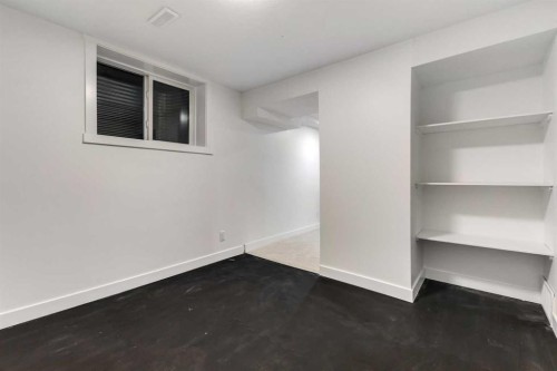 14115 Deer Run Boulevard Se, Calgary, AB - Indoor Photo Showing Other Room