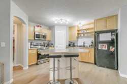 105-27 Everridge Square SW Calgary, AB T2Y 5J7