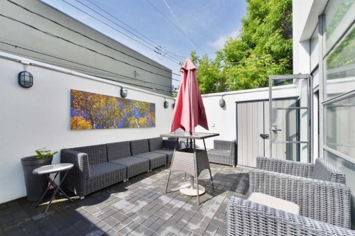 1043 19 Avenue Se, Calgary, AB 