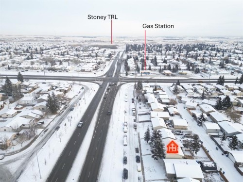 1059 Pinecliff Drive Ne, Calgary, AB - Outdoor With View