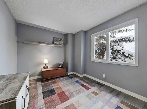 3-119 23 Avenue Ne, Calgary, AB - Indoor Photo Showing Other Room