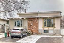 274 Templeview Way NE Calgary, AB T1Y 3Y9