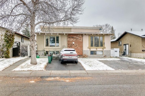 274 Templeview Way Ne, Calgary, AB - Outdoor With Facade