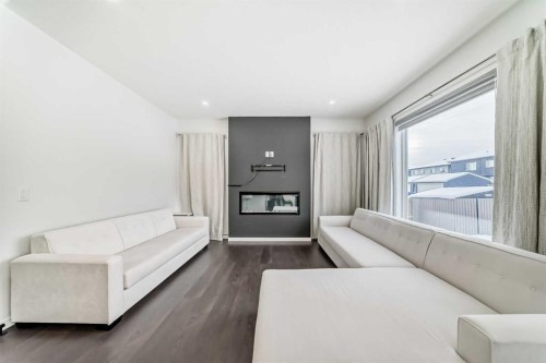 31 Creekside Grove Sw, Calgary, AB - Indoor