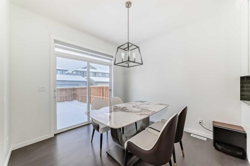 31 Creekside Grove Sw, Calgary, AB - Indoor Photo Showing Dining Room