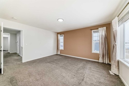 31 Creekside Grove Sw, Calgary, AB - Indoor Photo Showing Other Room