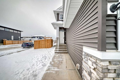 31 Creekside Grove Sw, Calgary, AB - Outdoor