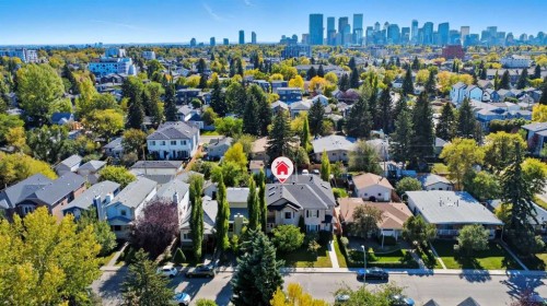 215 23 Avenue Ne, Calgary, AB - Outdoor With View